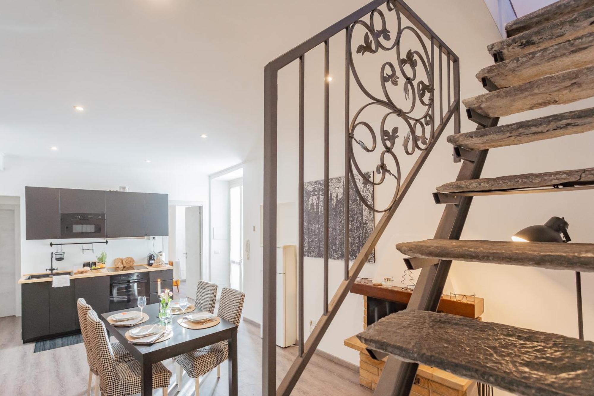 La Casa Di Nino By Rent All Como Exterior photo