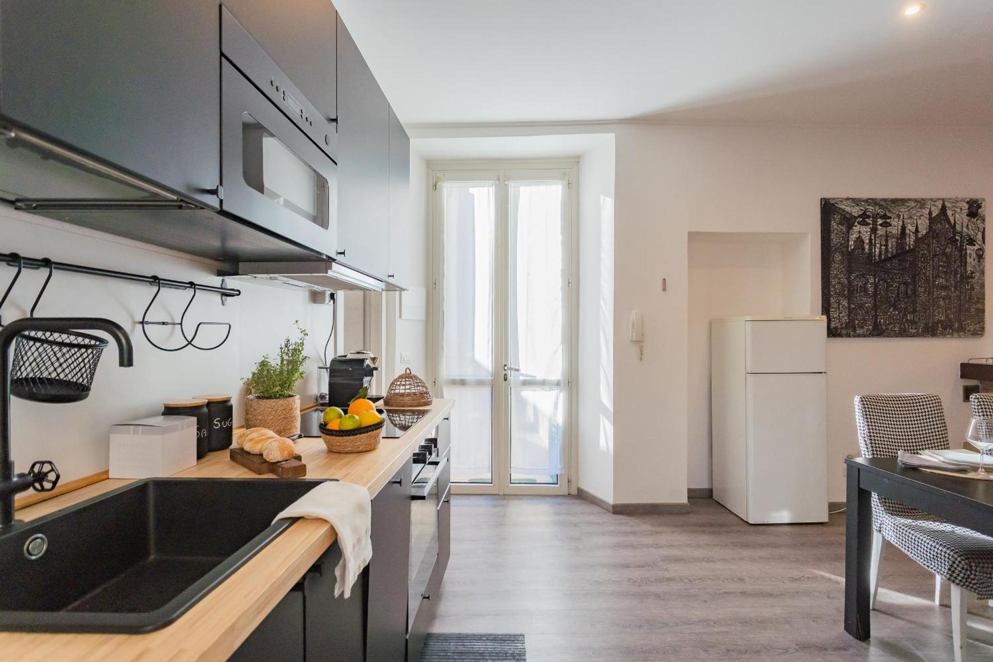 La Casa Di Nino By Rent All Como Exterior photo